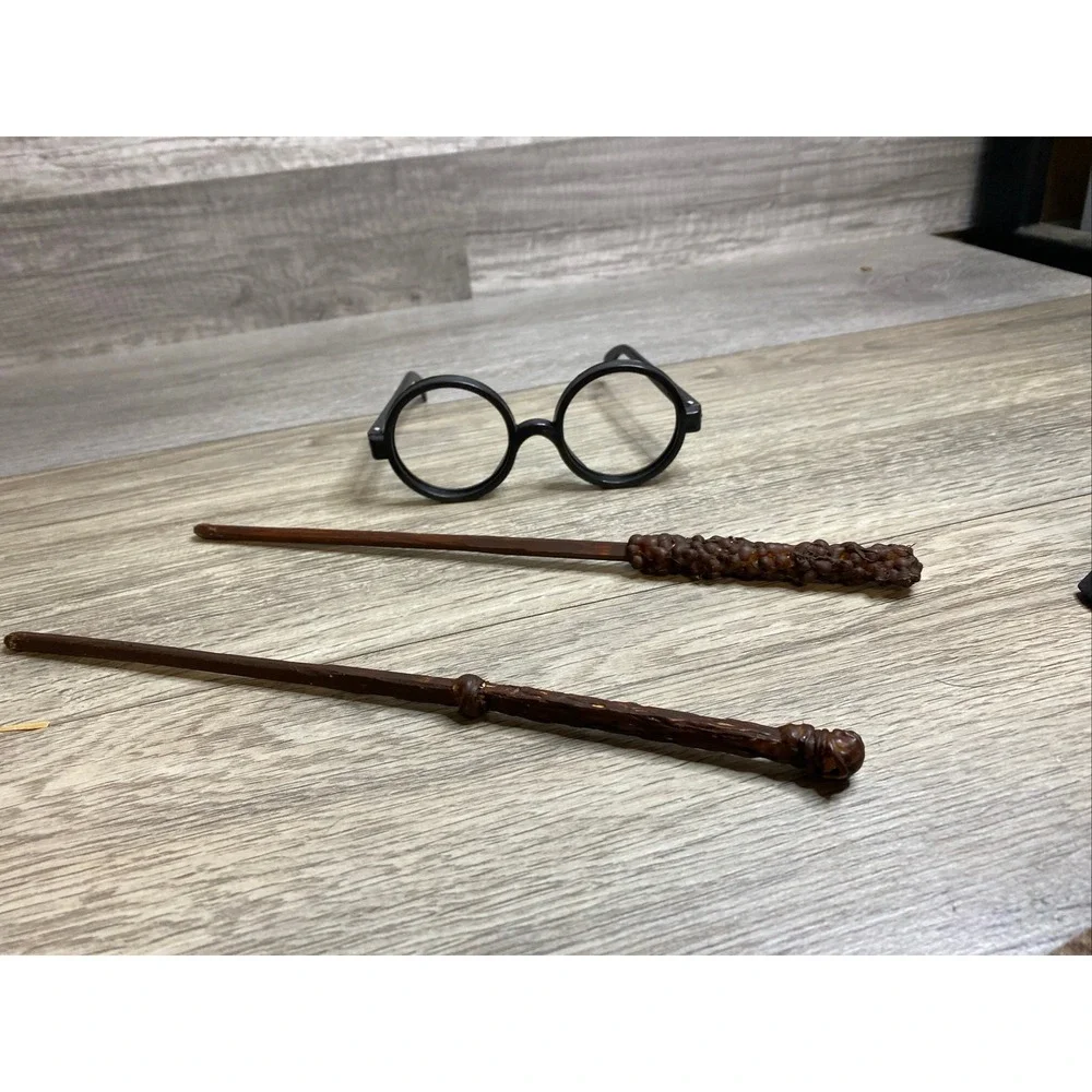 Wizard Costume Accessory Set‎ Black Round Glasses and Two Magic Wands Cosplay